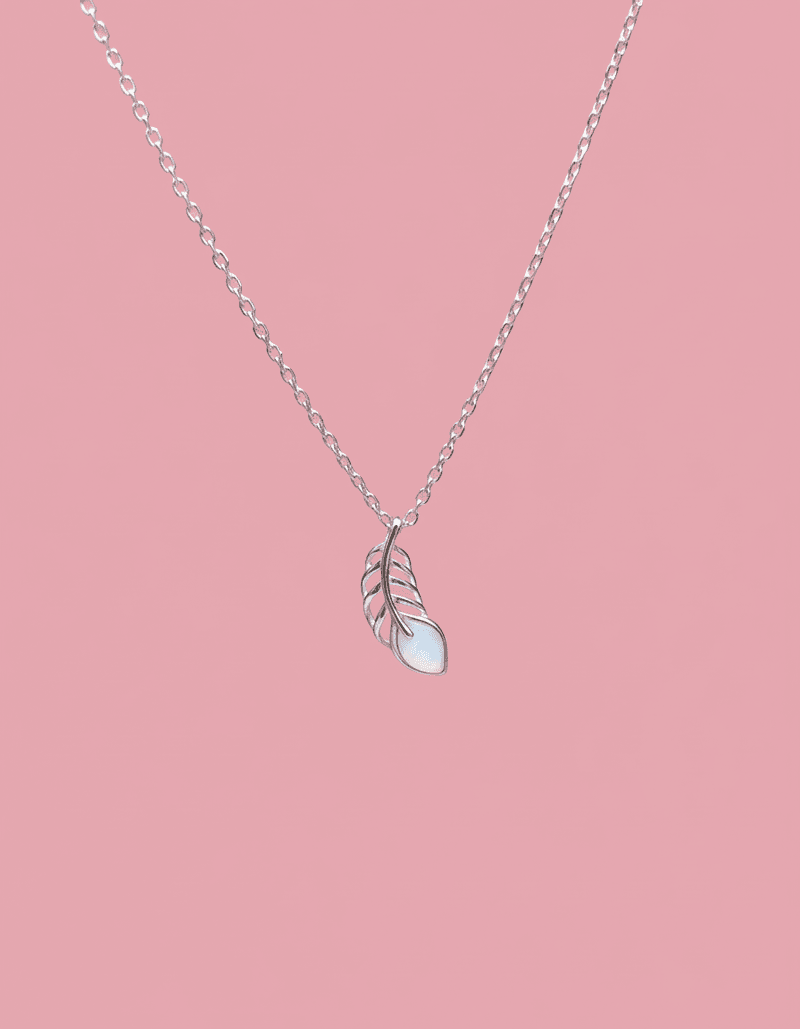 Y1_peacock feather pendant 